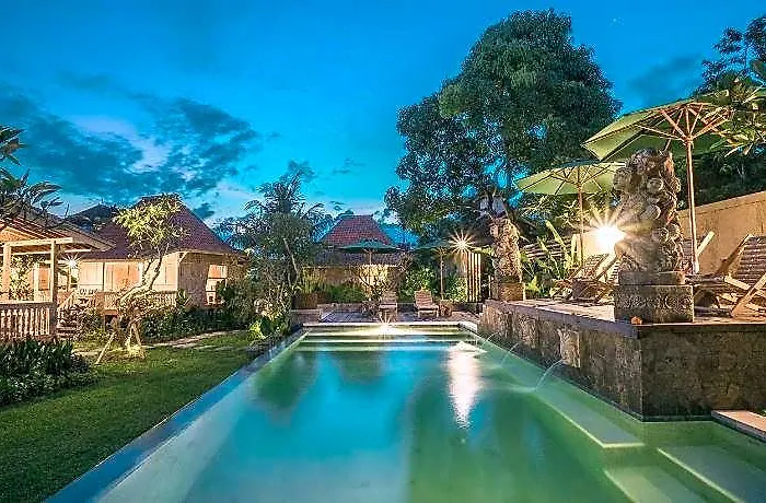 Kirani Joglo Bali ホリデーパーク Sukawati